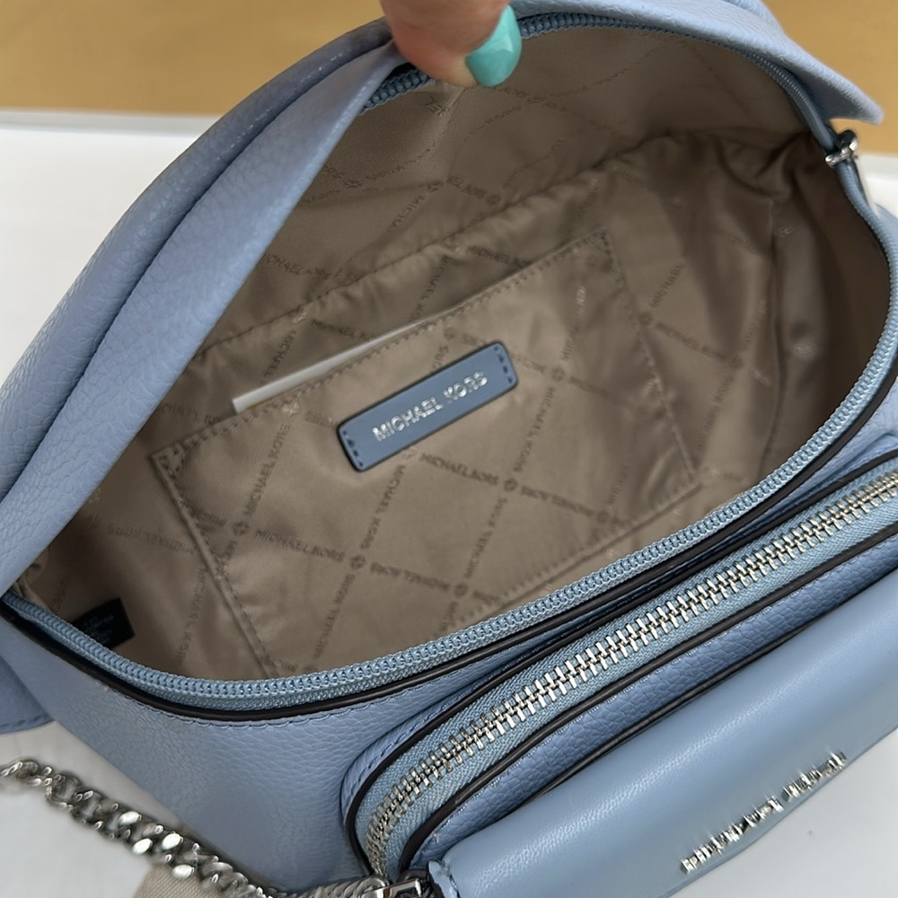 Michael Kors Maisie Large Pebbled Leather 2-in-1 Sling Pack Fanny Belt Waist NWT - Picture 12 of 15